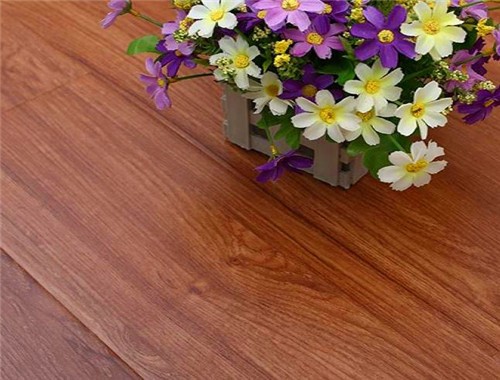 圣普丽斯木地板